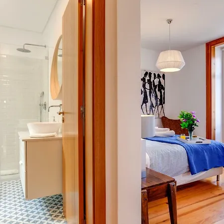 Baixa Beautiful And Luminous 3 Bdr Flat *