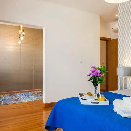 Baixa Beautiful And Luminous 3 Bdr Flat Лиссабон