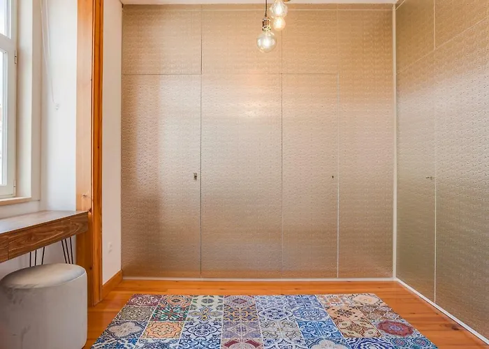 Baixa Beautiful And Luminous 3 Bdr Flat Appartement