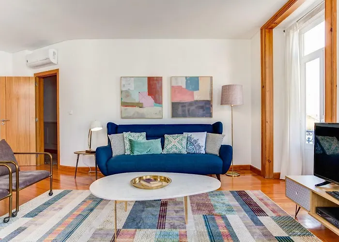 Baixa Beautiful And Luminous 3 Bdr Flat Appartement